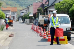交通誘導警備_片側交互通行